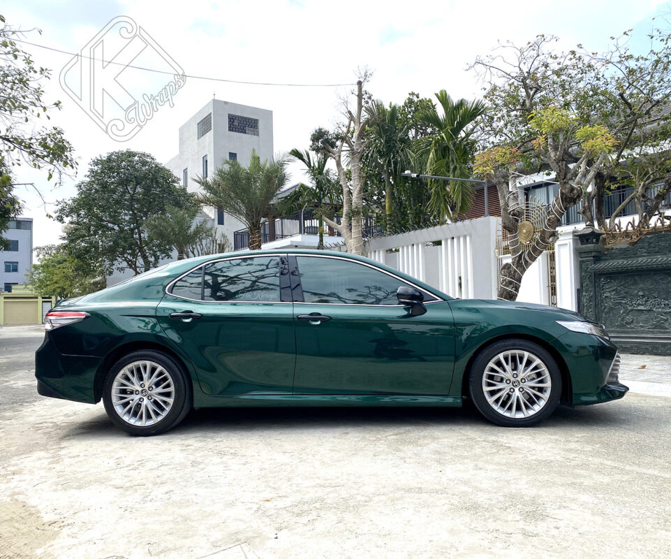 Camry doi mau xanh