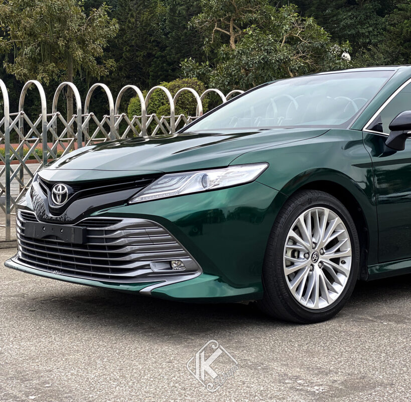 Camry doi mau xanh